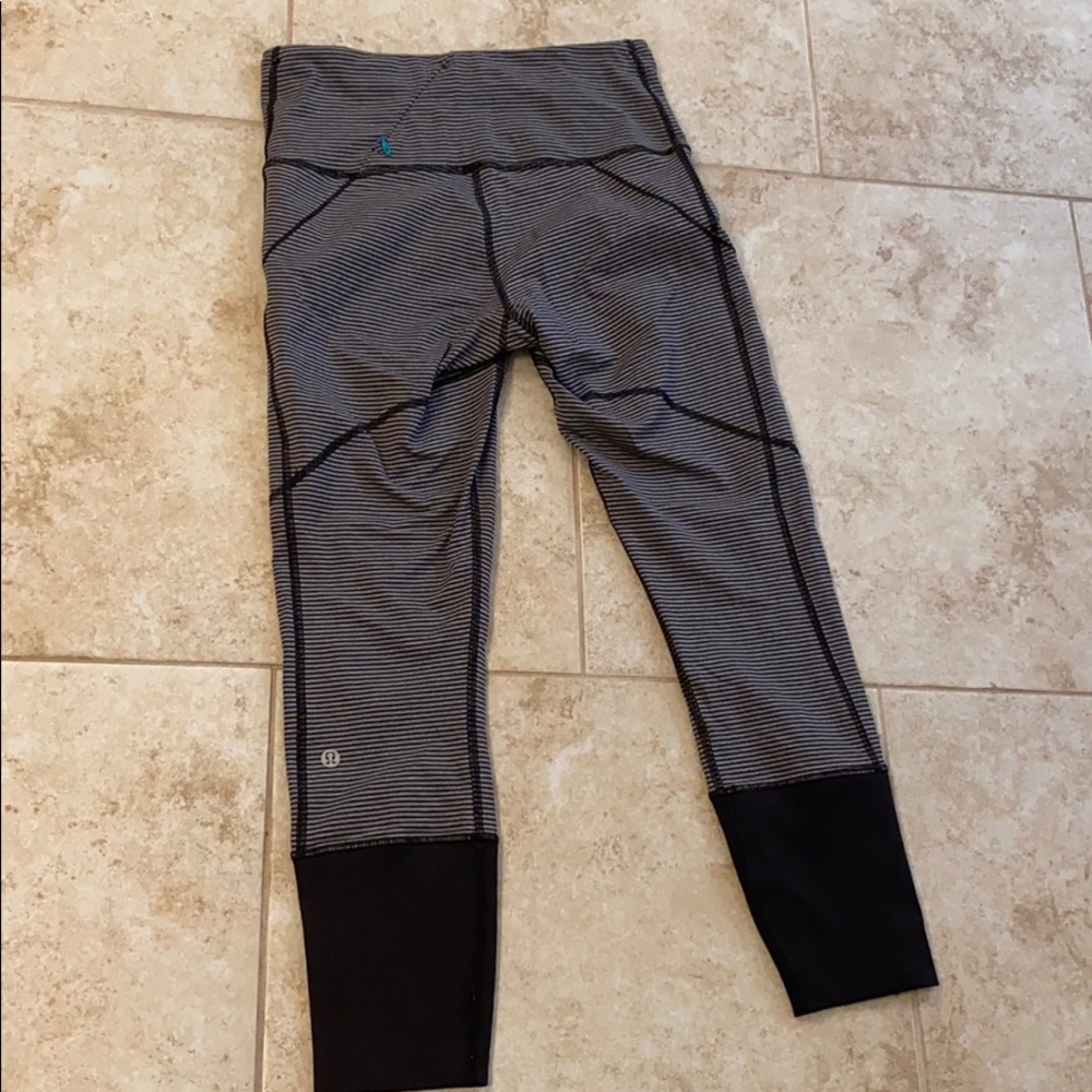 Lululemon Runday Crop *RARE*